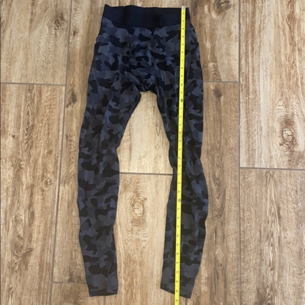 Lululemon men’s tights. Size M.